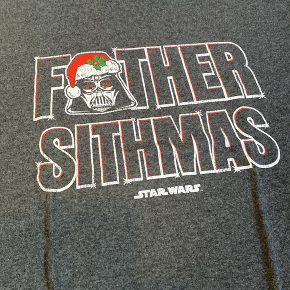 Star Wars Celebrate Together Father Sithmas Charcoal Gray Santa Darth Vader Tee - Picture 2 of 4
